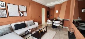 The 23 Princesses by IB Signature - Stylish 2 Bedroom Apt with Wifi, Self check-in - 24 x7 Security - City View - Walk to Cafes! City Centre